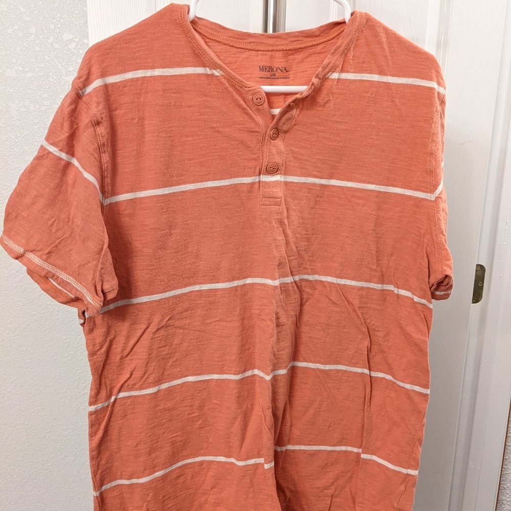 Men's SS Henley Salmon/White Strip Sz Large